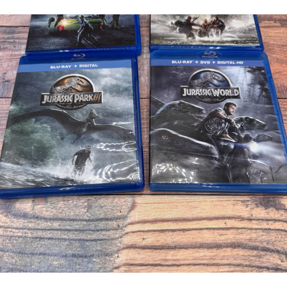 Jurassic Park Lot of 4 Blu-Rays + Digital Codes Movies 1-4 Steven Spielberg - Picture 3 of 6